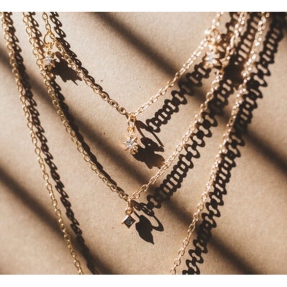 Bohemian|Boho Crystal Star Charms Layered Necklace - Picture 2 of 4